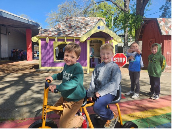 TK students on trike